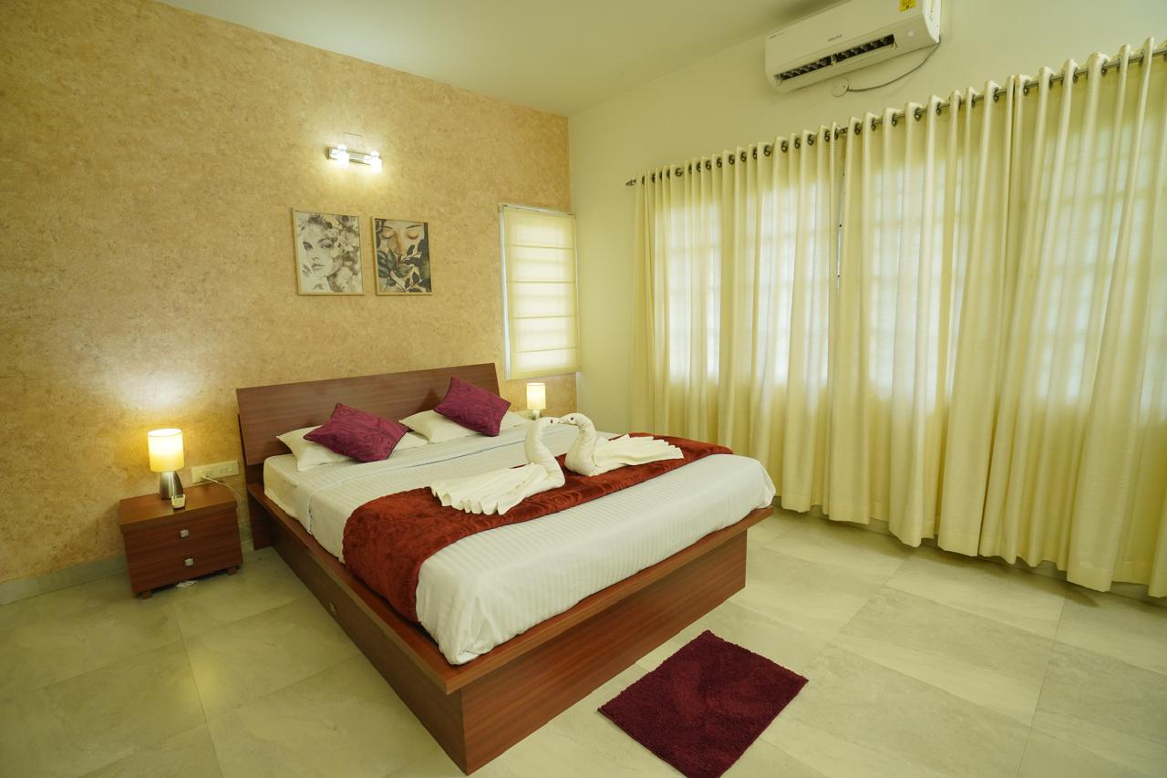 WhatsApp Image 2025-12-10 at 13.36.45 (2)