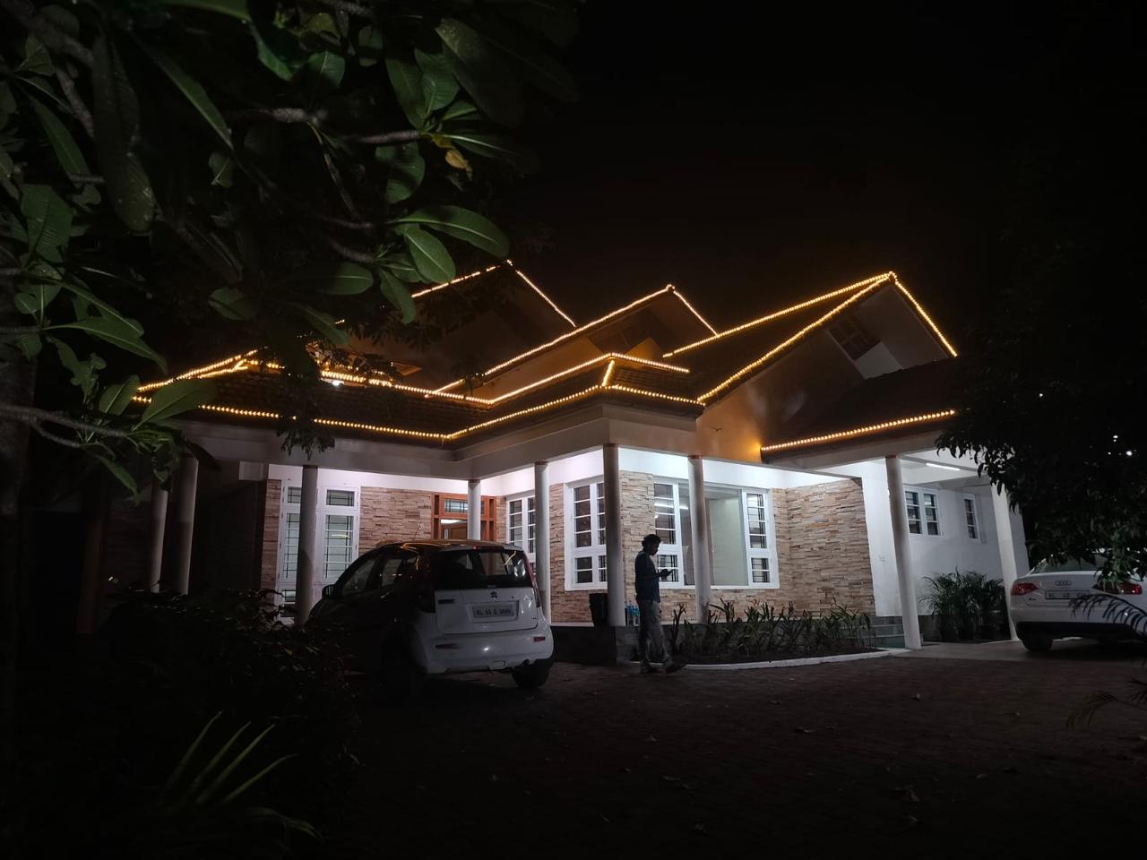 WhatsApp Image 2025-12-10 at 13.36.45