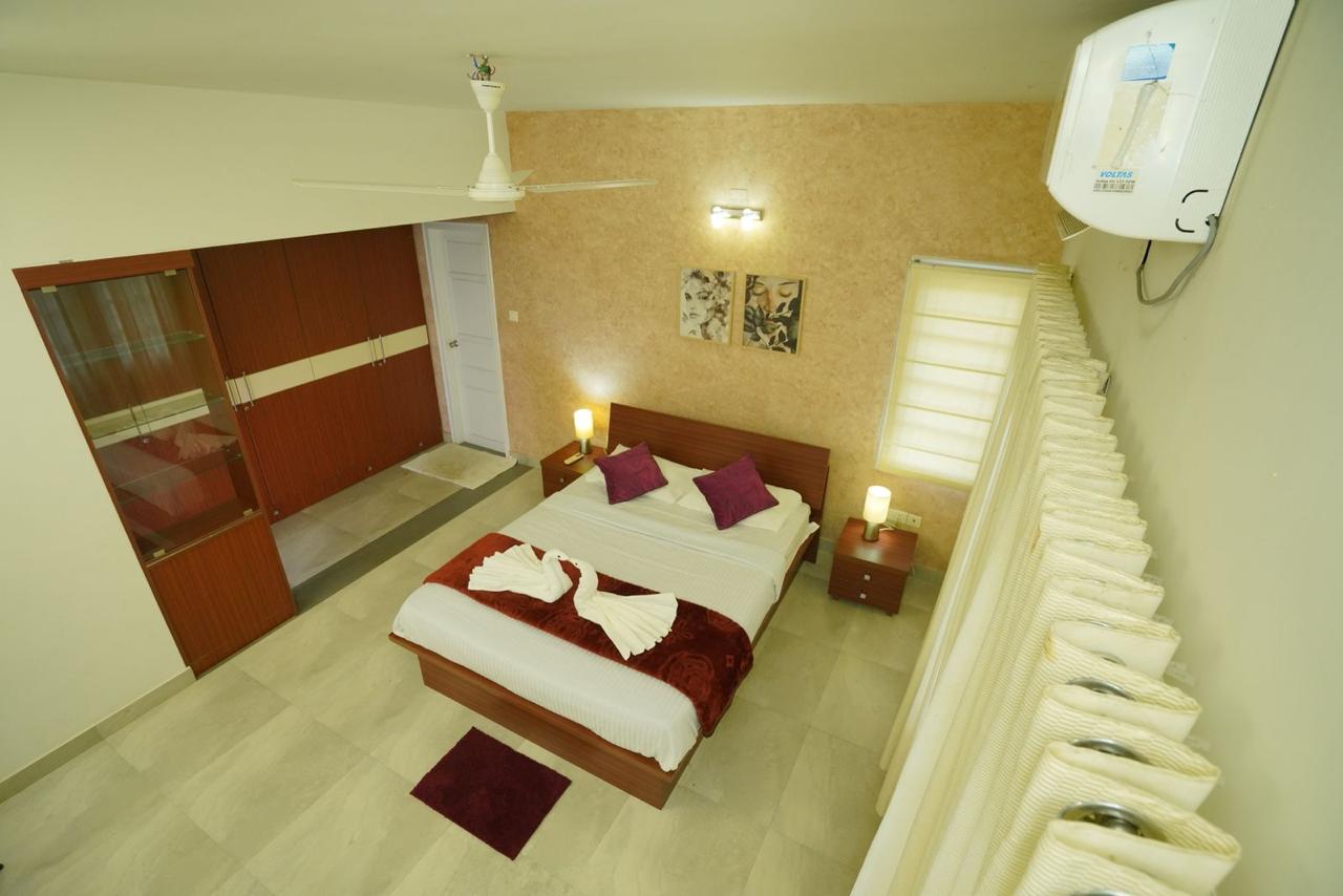 WhatsApp Image 2025-12-10 at 13.36.52 (3)